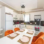 Βίλα Olive Oyl - With Private Pool For 6 People In Hisaronue *