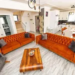 Vila Olive Oyl - With Private Pool For 6 People In Hisaronue