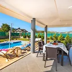 Vila Olive Oyl - With Private Pool For 6 People In Hisaronue